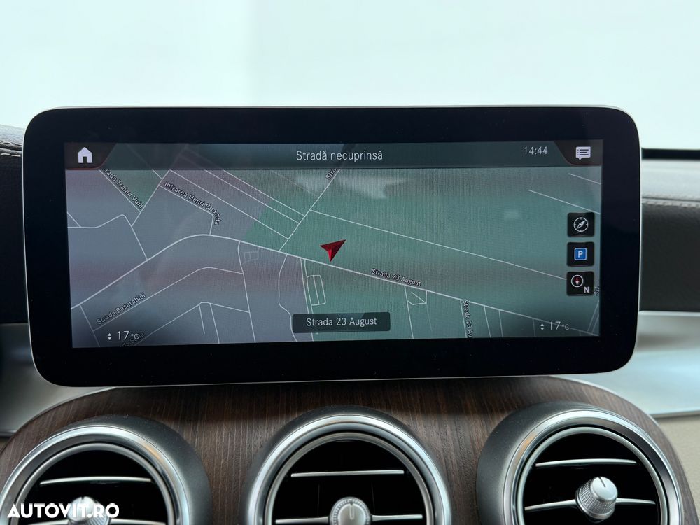 Mercedes-Benz GLC 220 d 4MATIC 9G-TRONIC AMG Line - 20