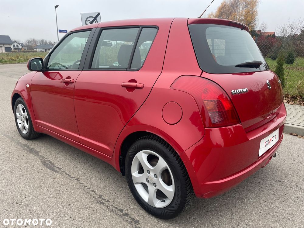 Suzuki Swift 1.3 Comfort - 24