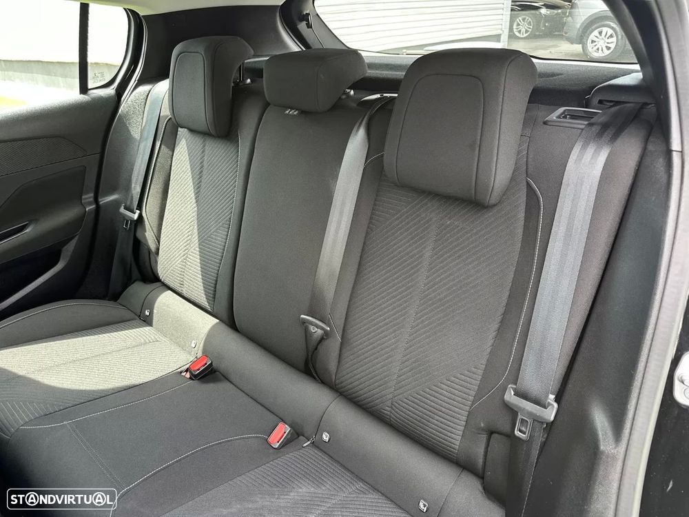 Peugeot 308 1.2 PureTech Business Line - 24