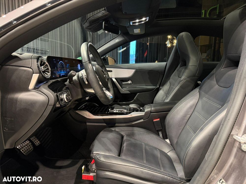 Mercedes-Benz CLA - 24