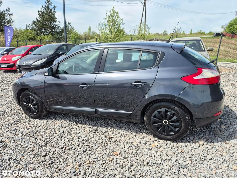 Renault Megane 1.6 16V Authentique Euro5 - 5