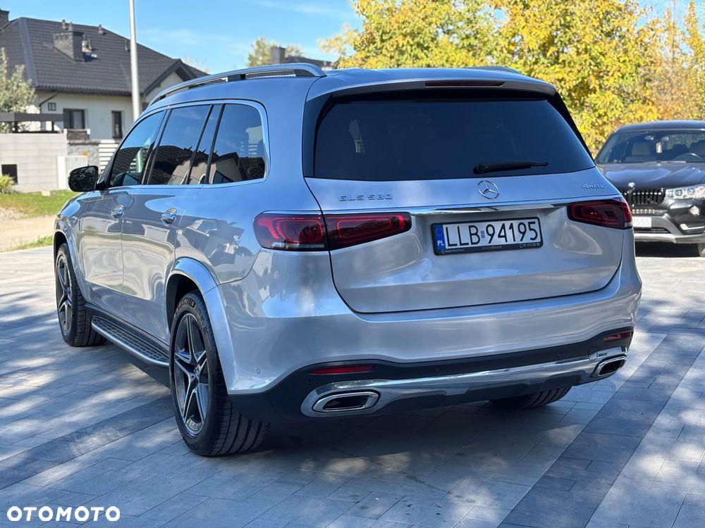 Mercedes-Benz GLS - 7