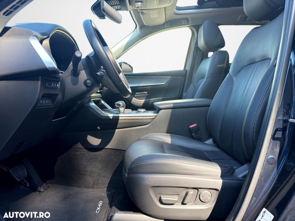 Mazda CX-60 - 12