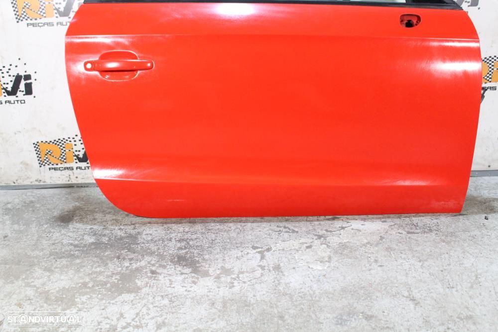 Porta Direita Audi A1 8X de 3 Portas - 3