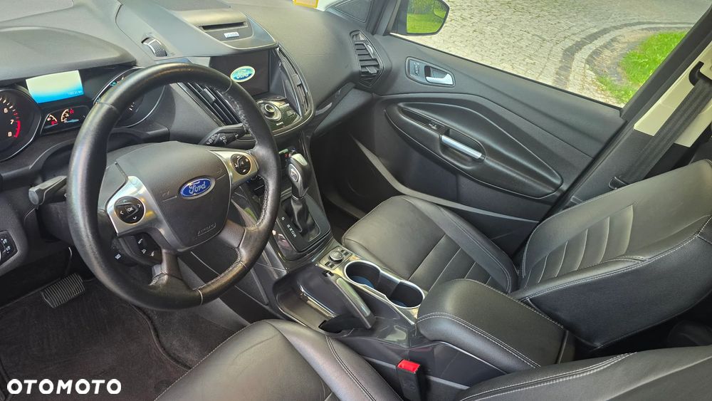 Ford Escape - 12
