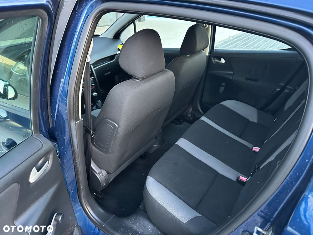 Peugeot 207 1.4 16V Trendy - 9
