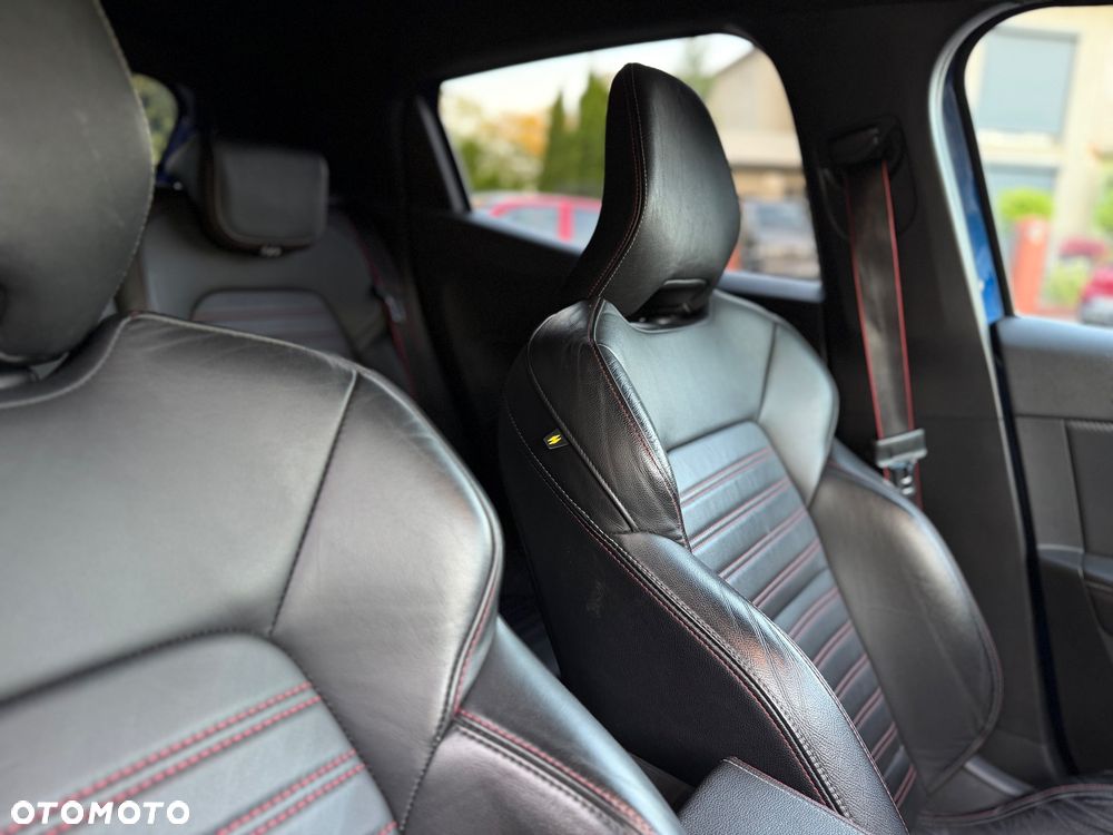 Renault Clio - 16