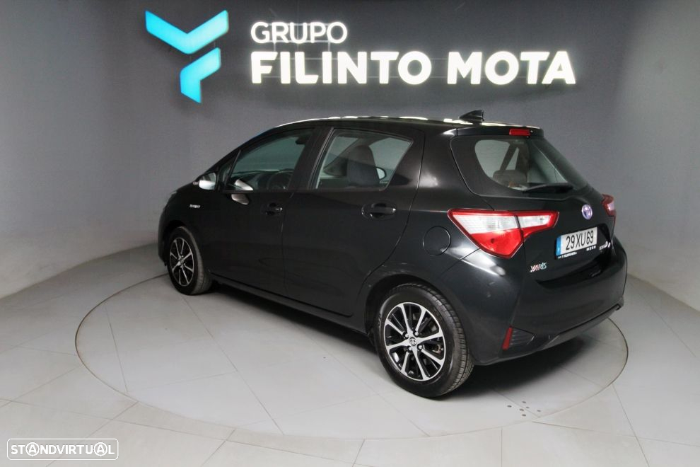 Toyota Yaris 1.5 HSD Comfort - 4
