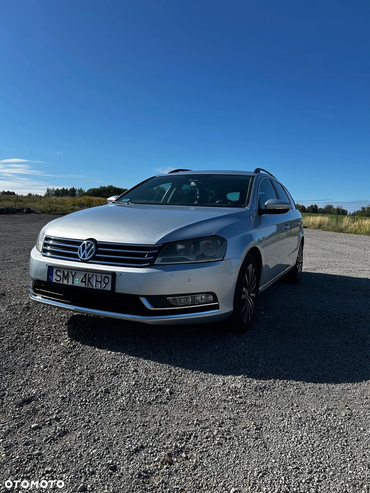 Volkswagen Passat 1.6 TDI Comfortline - 1