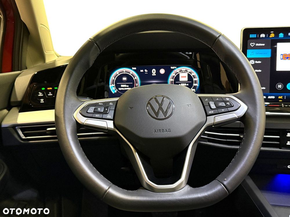 Volkswagen Golf - 30