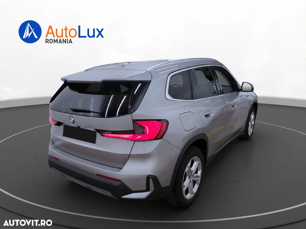 BMW X1 sDrive18i Aut. Advantage - 3