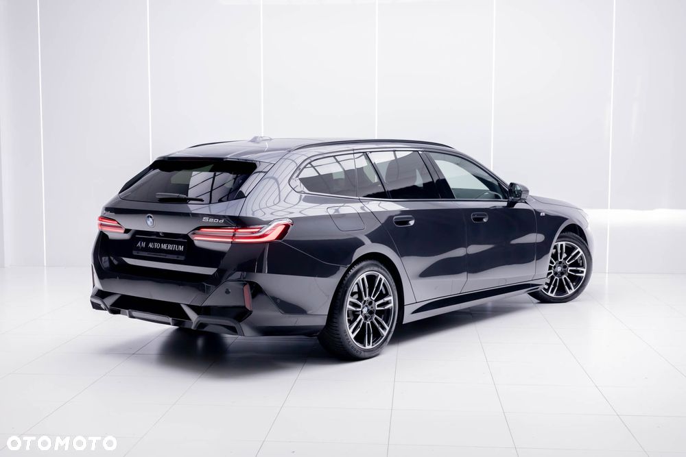 BMW Seria 5 520d xDrive mHEV M Sport Edition - 12