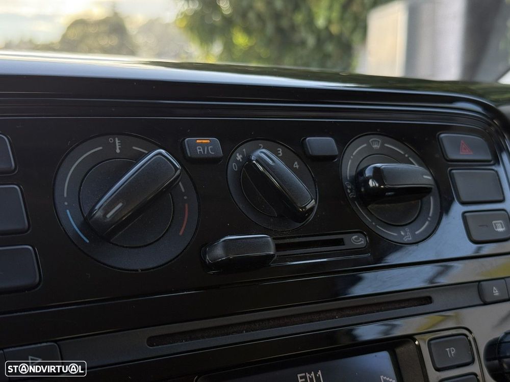 VW Up! 1.0 BlueMotion Move Auto - 10