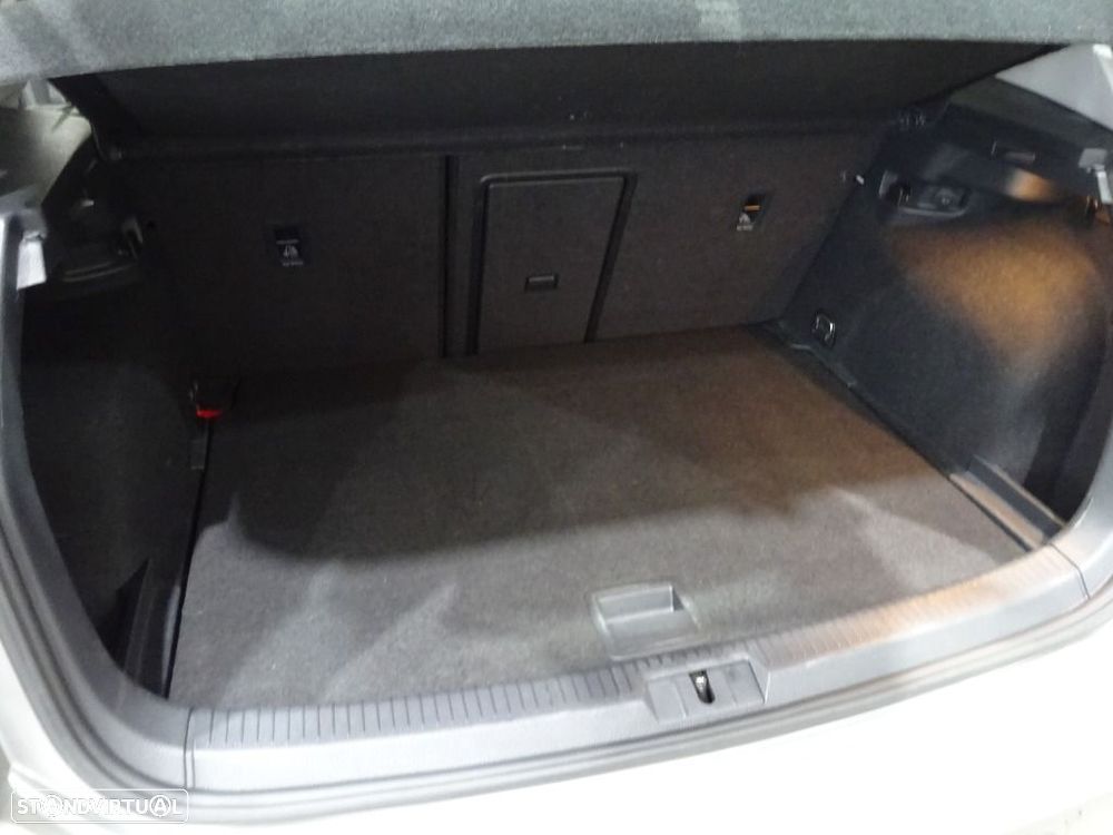 VW Golf 1.6 TDI Stream - 31