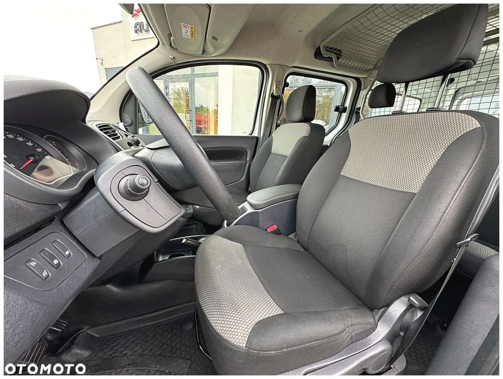 Renault Kangoo - 12