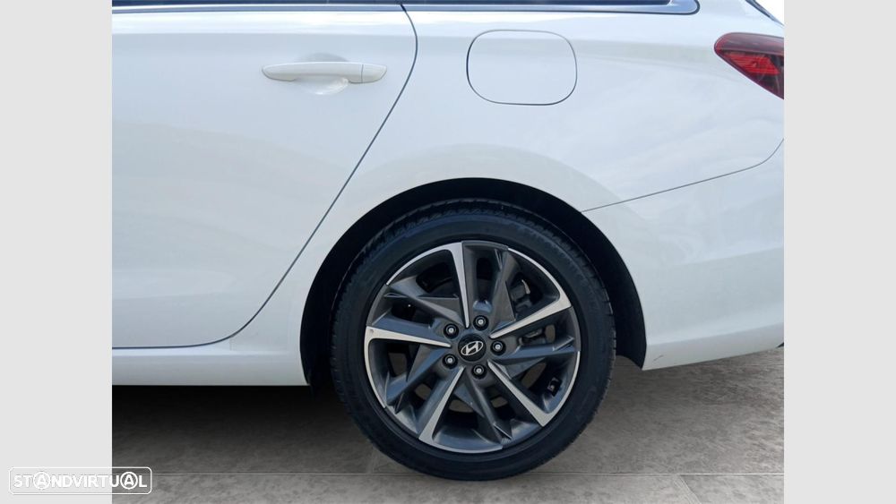 Hyundai i30 1.0 T-GDI Style Plus — fotografia 10