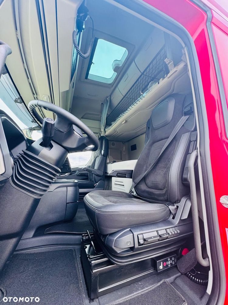 Ford F-MAX LL - 17