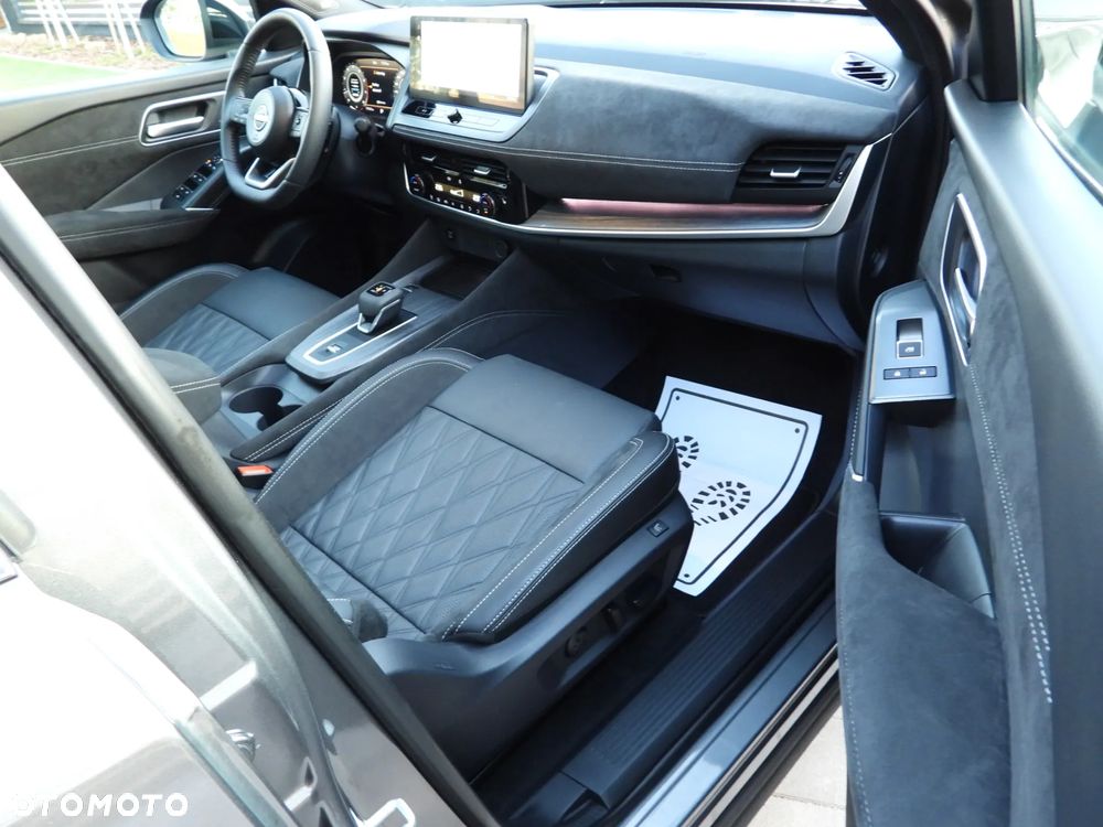 Nissan Qashqai 1.3 DIG-T MHEV Xtronic Tekna - 37