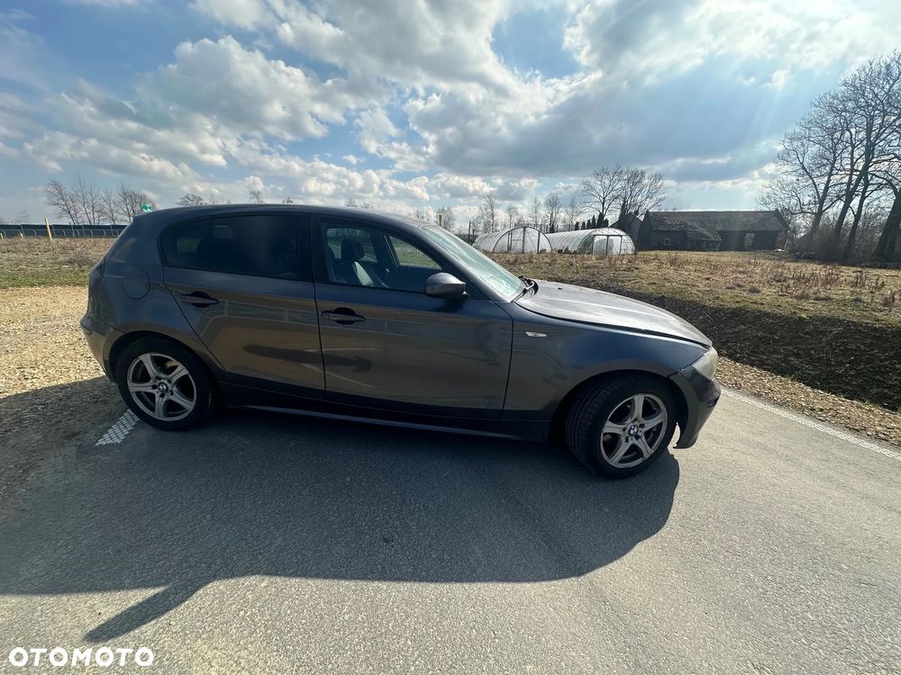BMW Seria 1 - 2