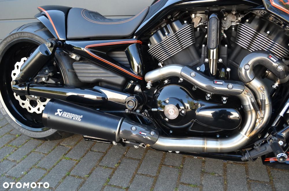 Harley-Davidson V-Rod Muscle - 20