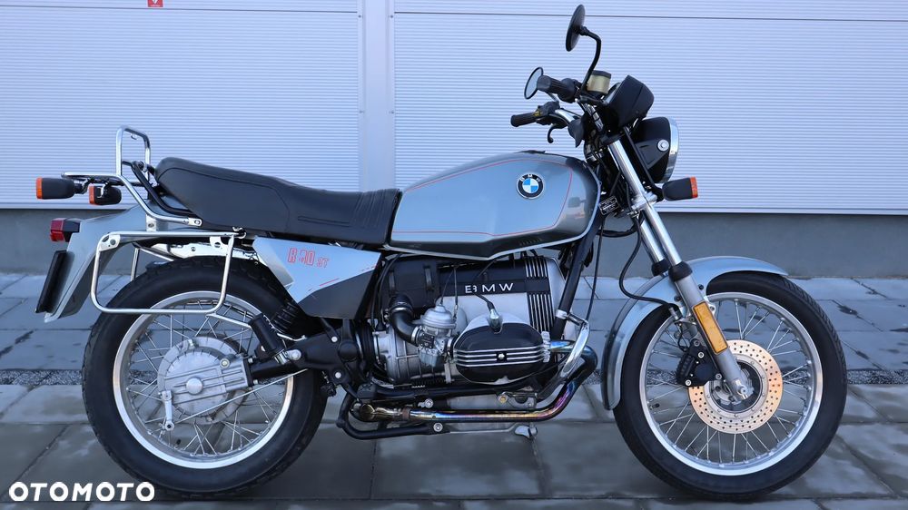 BMW R - 1