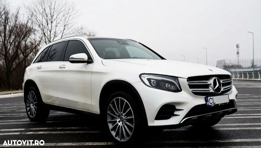 Mercedes-Benz GLC - 1