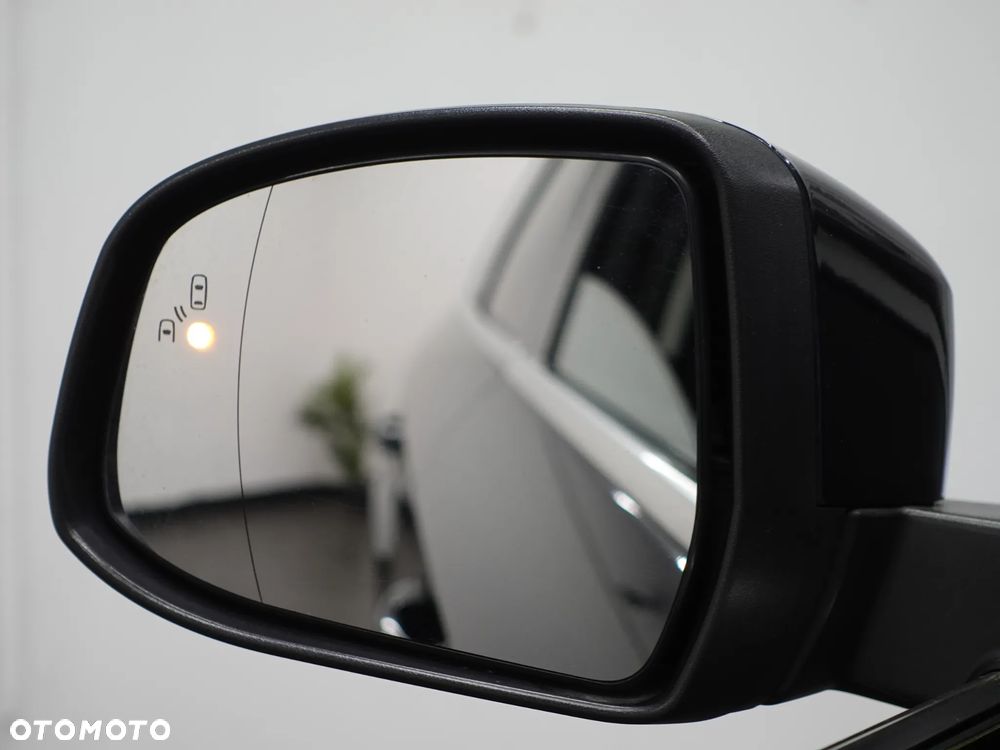 Ford Mondeo - 16