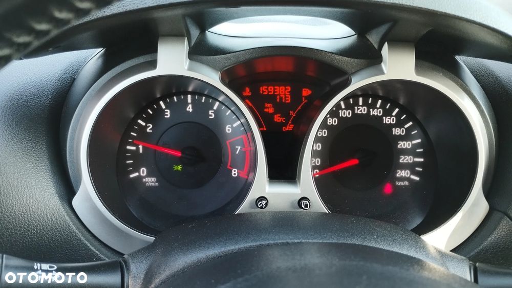 Nissan Juke 1.6 Acenta - 19