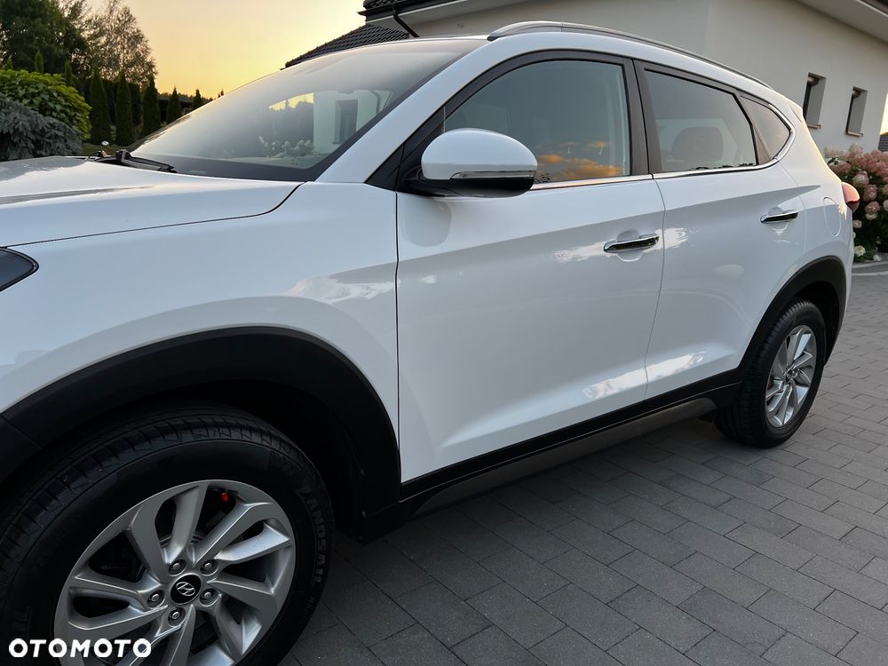 Hyundai Tucson blue 1.6 GDi 2WD Navi - 37