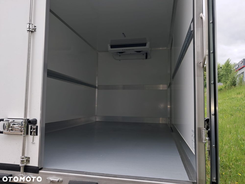 Iveco Daily Autoryzowany dealer ,od ręki - 11