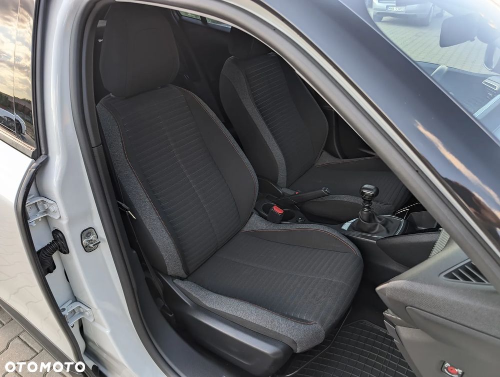 Peugeot 2008 PureTech 130 Active - 33