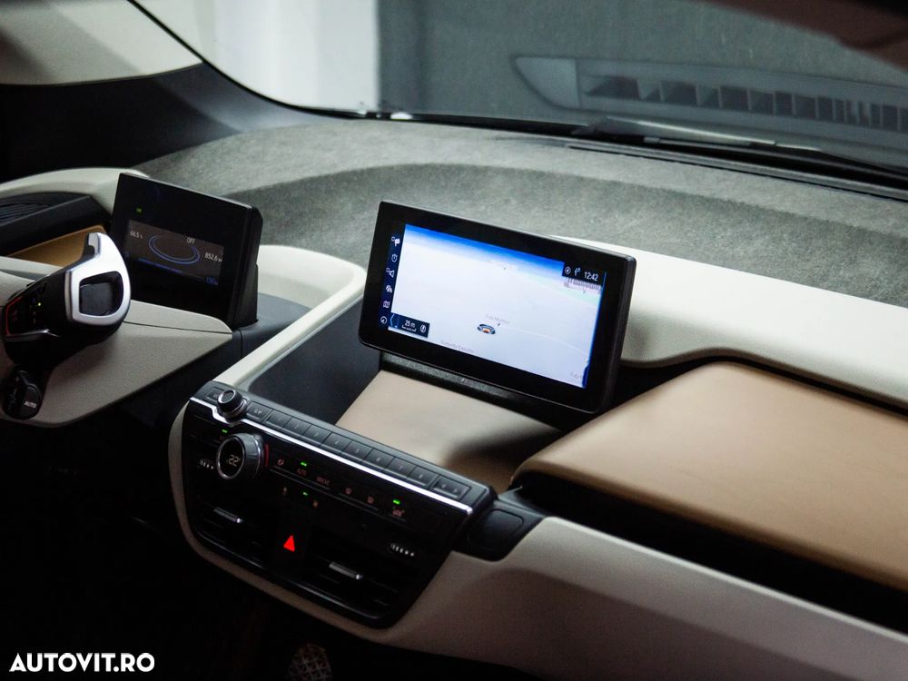 BMW i3 120 Ah - 16