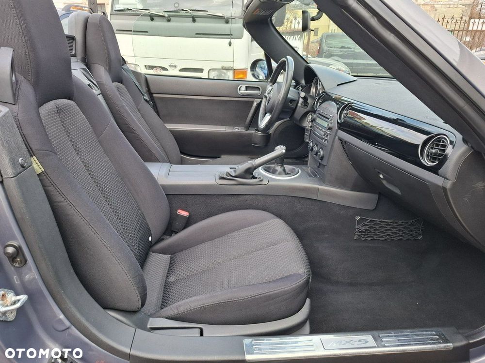 Mazda MX-5 1.8 Emotion - 27