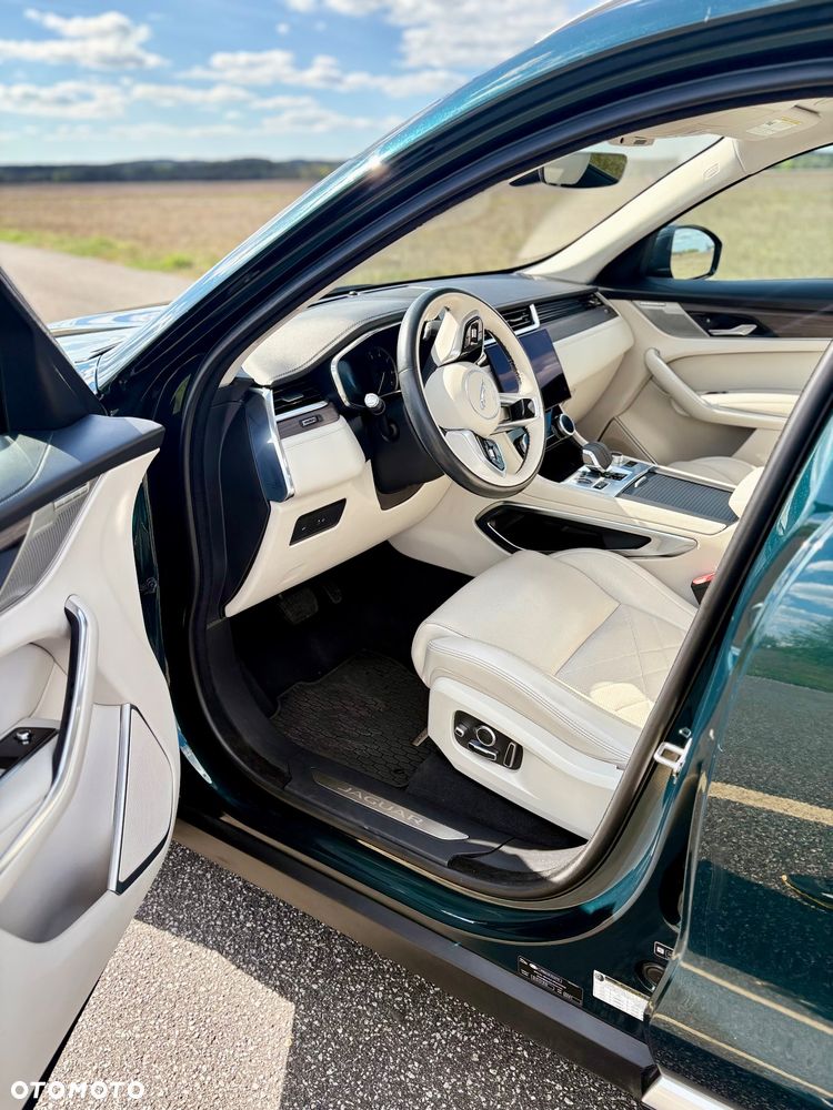 Jaguar F-Pace P400 AWD Sport - 29
