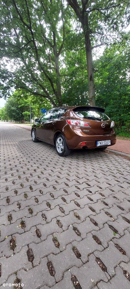 Mazda 3 1.6 CD Exclusive + - 6