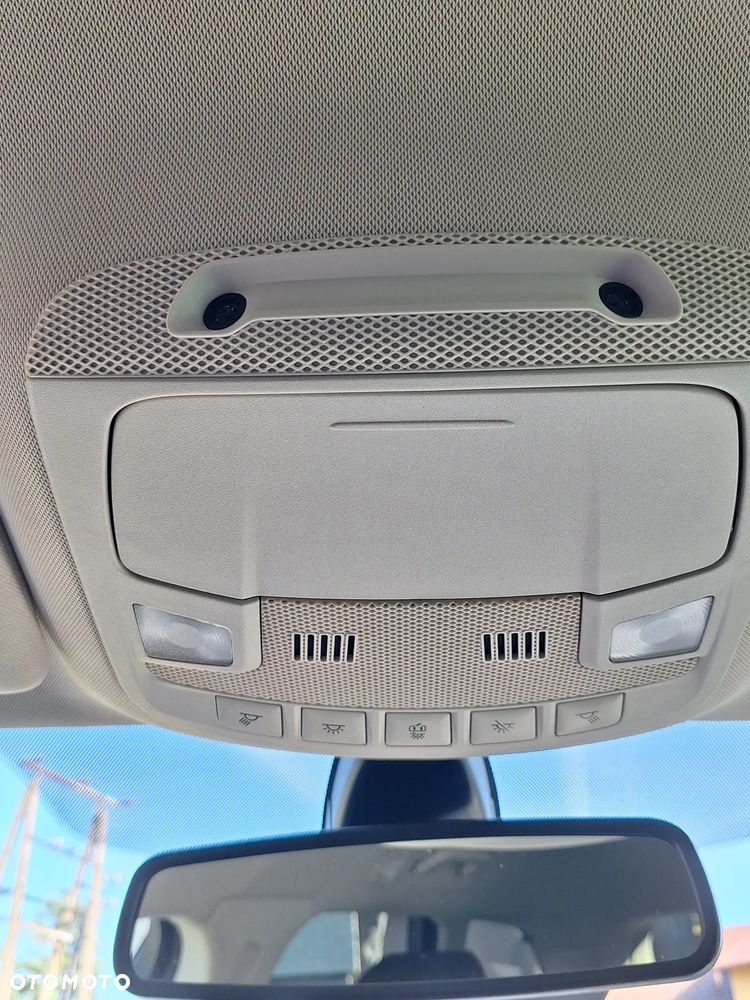 Ford Mondeo 2.0 TDCi Titanium PowerShift - 17