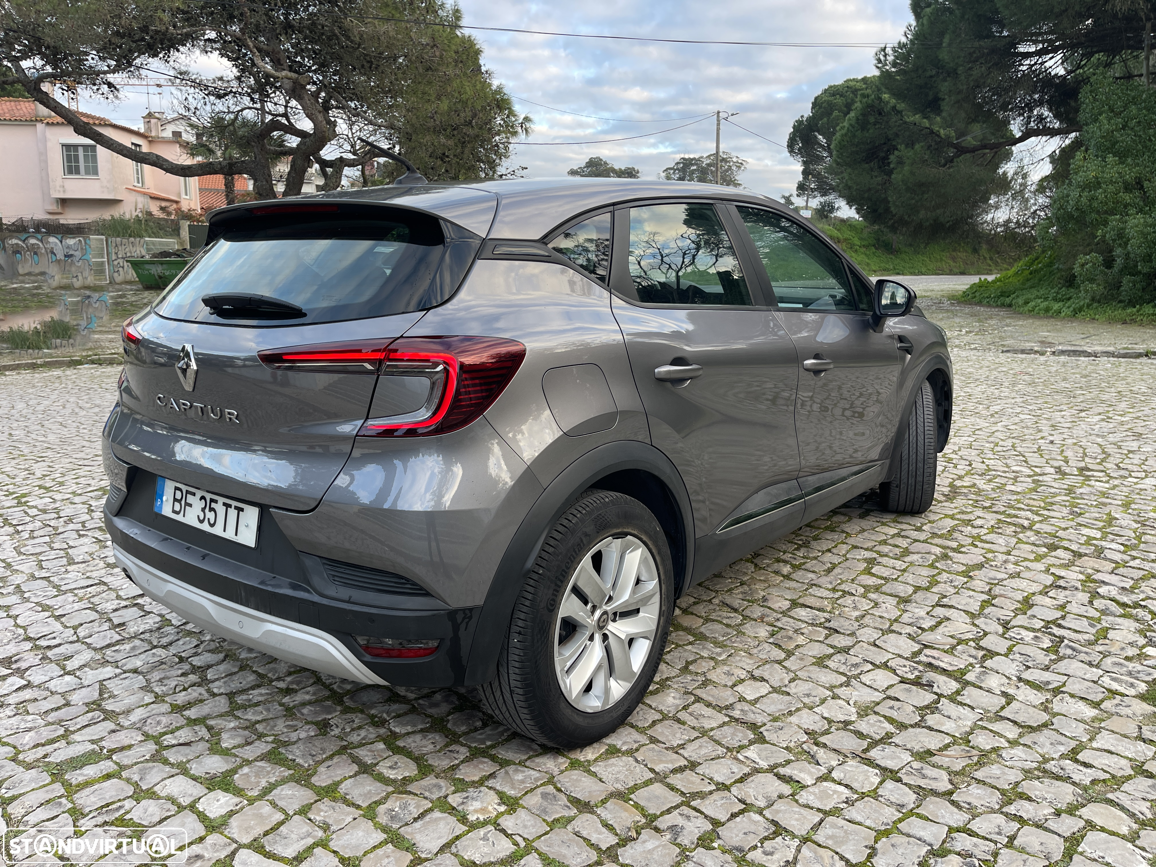 Renault Captur BLUE dCi 115 EDC BUSINESS EDITION - 3