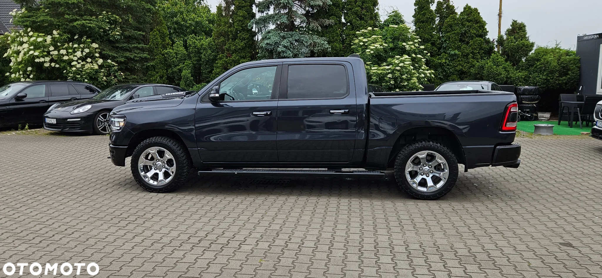 RAM 1500 Crew Cab Laramie - 10