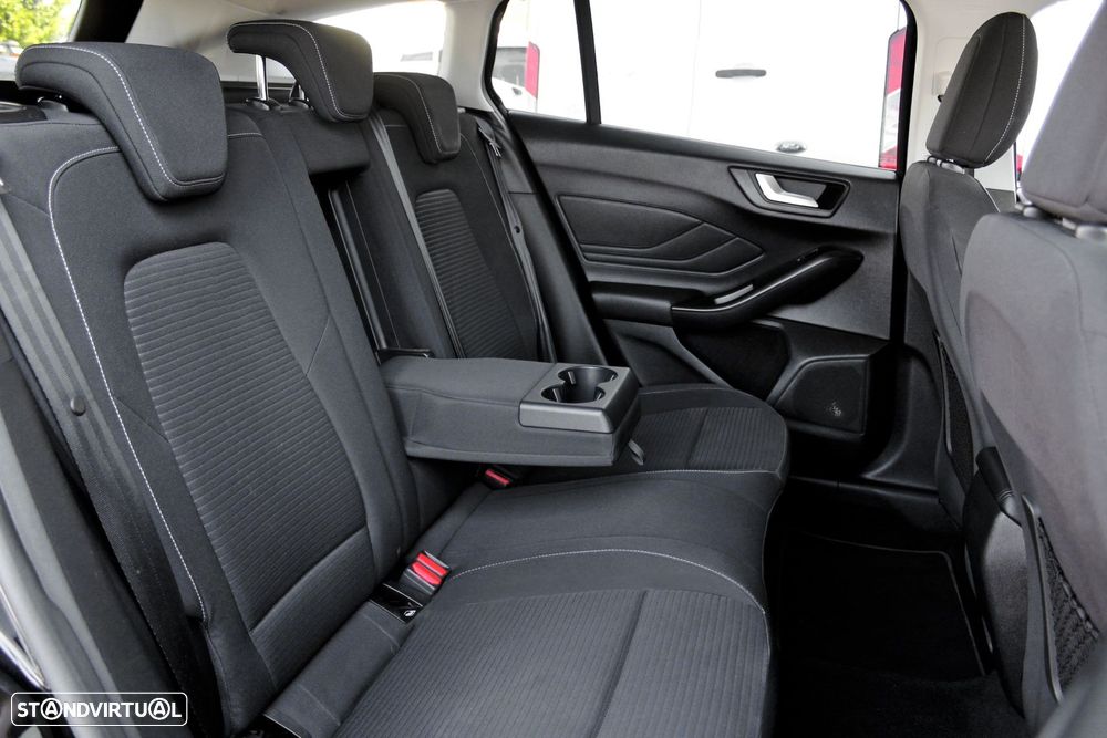 Ford Focus SW 1.5 TDCi EcoBlue Titanium - 10