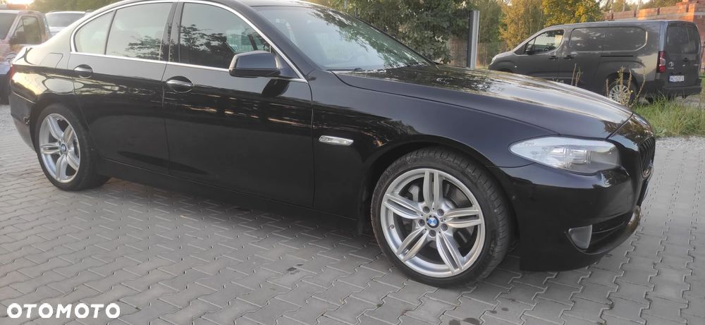 BMW Seria 5 530d - 30