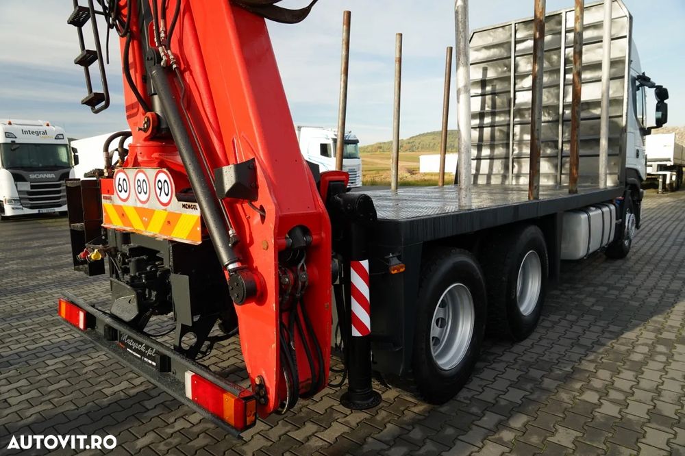 Iveco STRALIS 560 / 6X4 / PENTRU LEMN / PENTRU COPACI / PENTRU PĂDURE / REMORCĂ PALFINGER EPSILON / CAPACITATE DE RIDICARE - 5.250 KG - 16