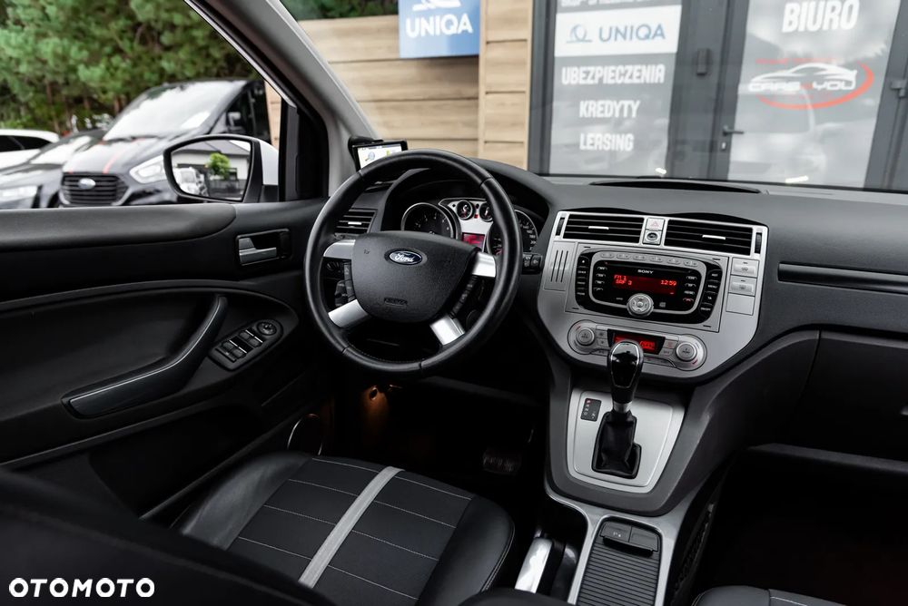 Ford Kuga 2.5 4x4 White Magic - 30