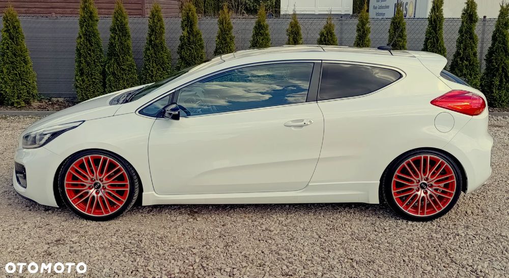 Kia ProCeed 1.6 T-GDI GT Edition 1 - 17