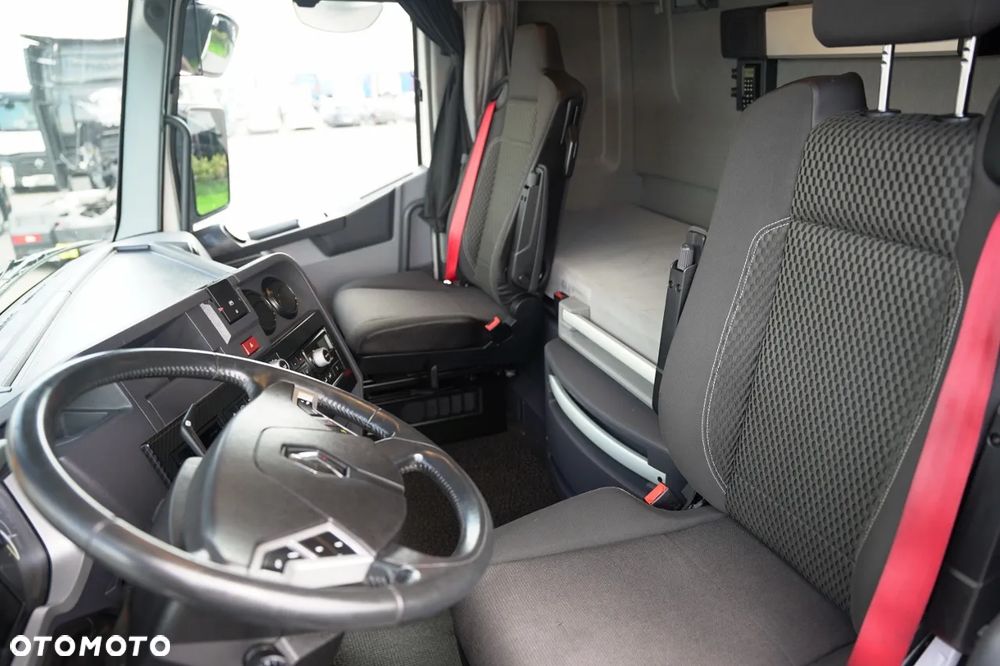 Renault T 520 / RETARDER /  KLIMA POSTOJOWA / 2021 - 25