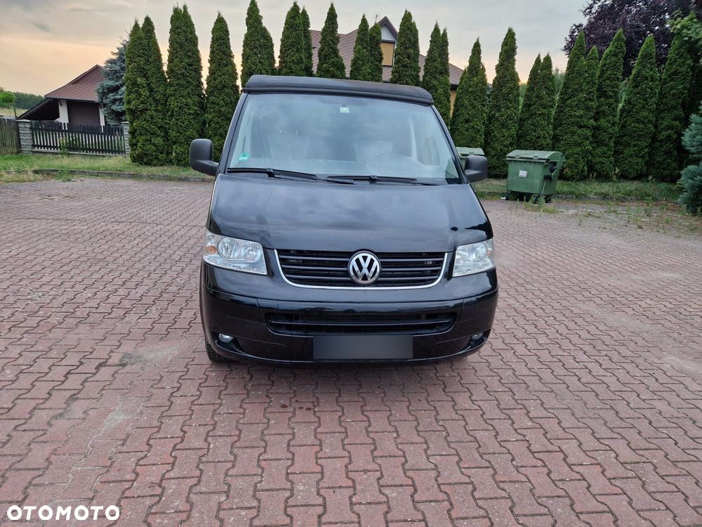 Volkswagen Multivan - 1