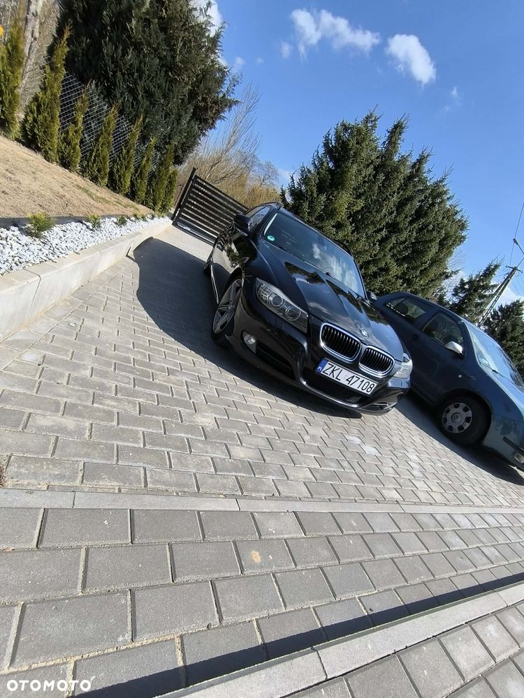 BMW Seria 3 320d DPF - 1