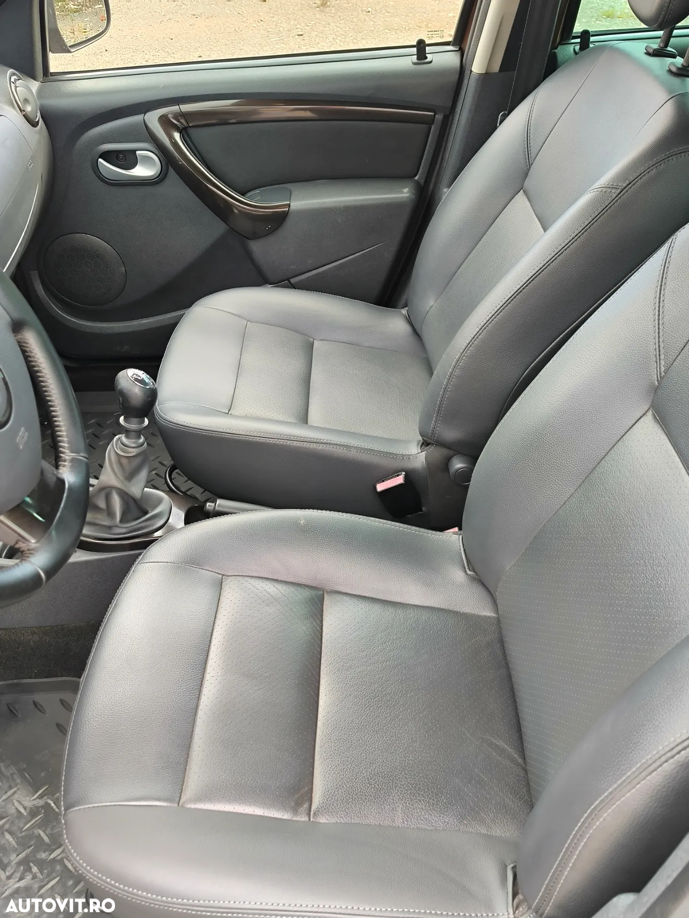 Dacia Duster dCi 110 FAP 4x4 Prestige - 7