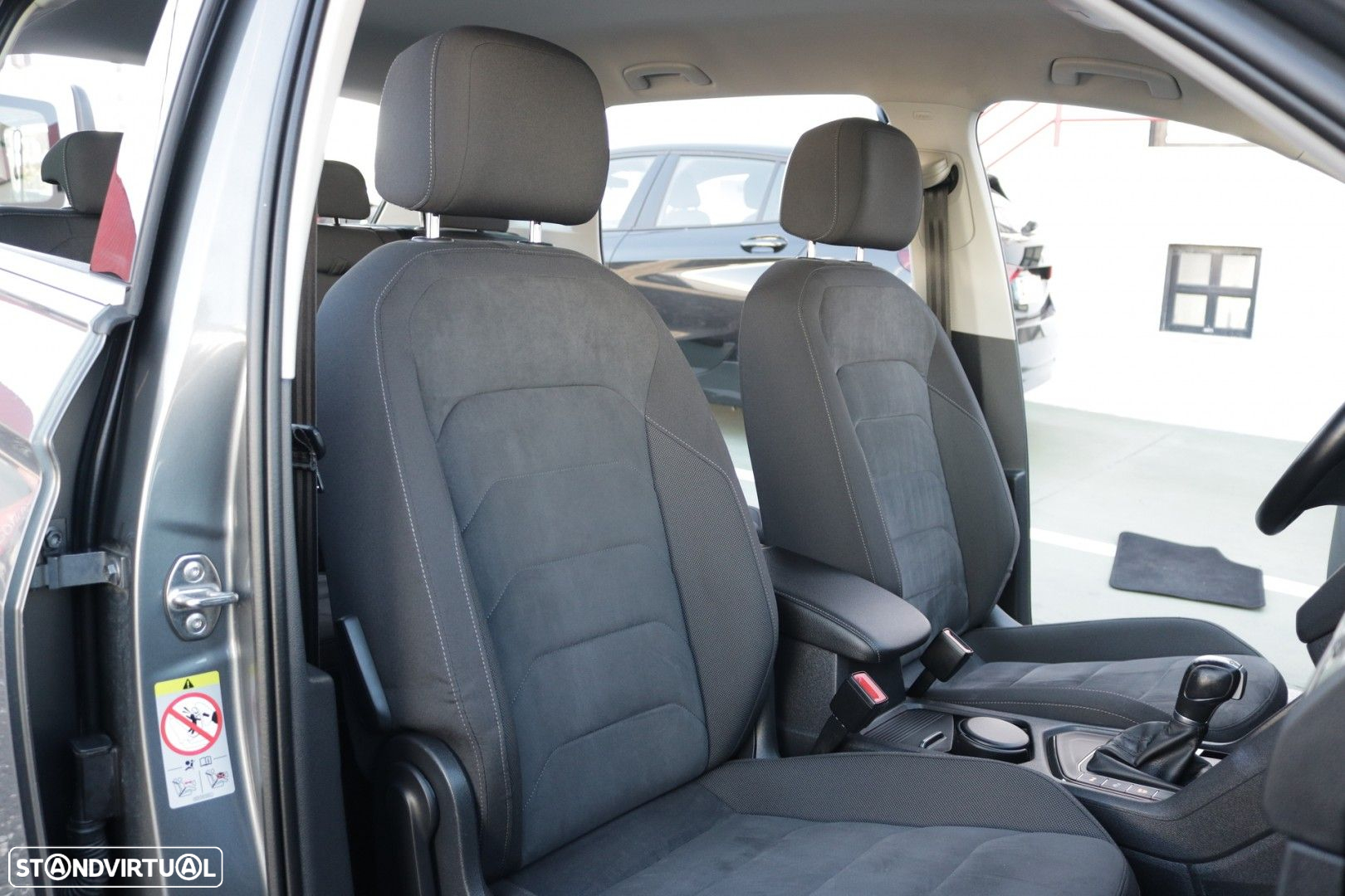 VW Tiguan 2.0 TDI Highline DSG - 23