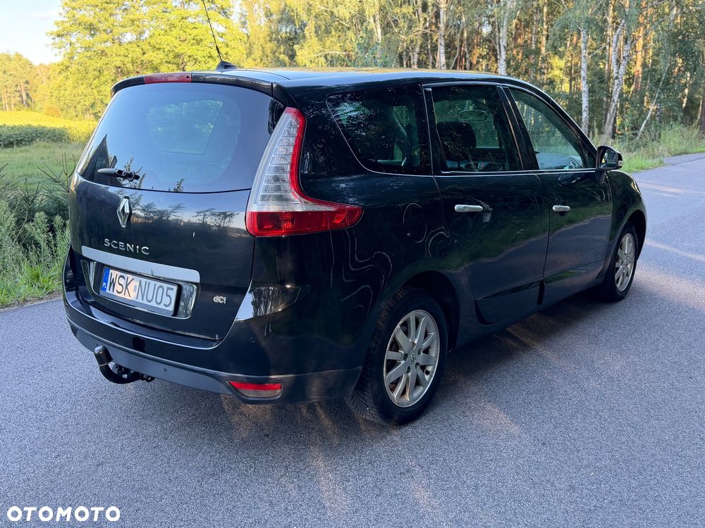 Renault Grand Scenic - 15