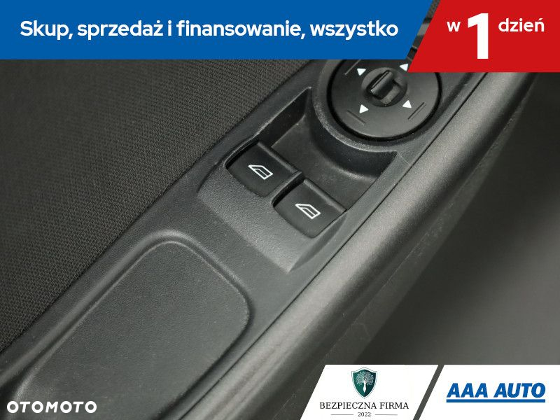 Ford Focus - 17